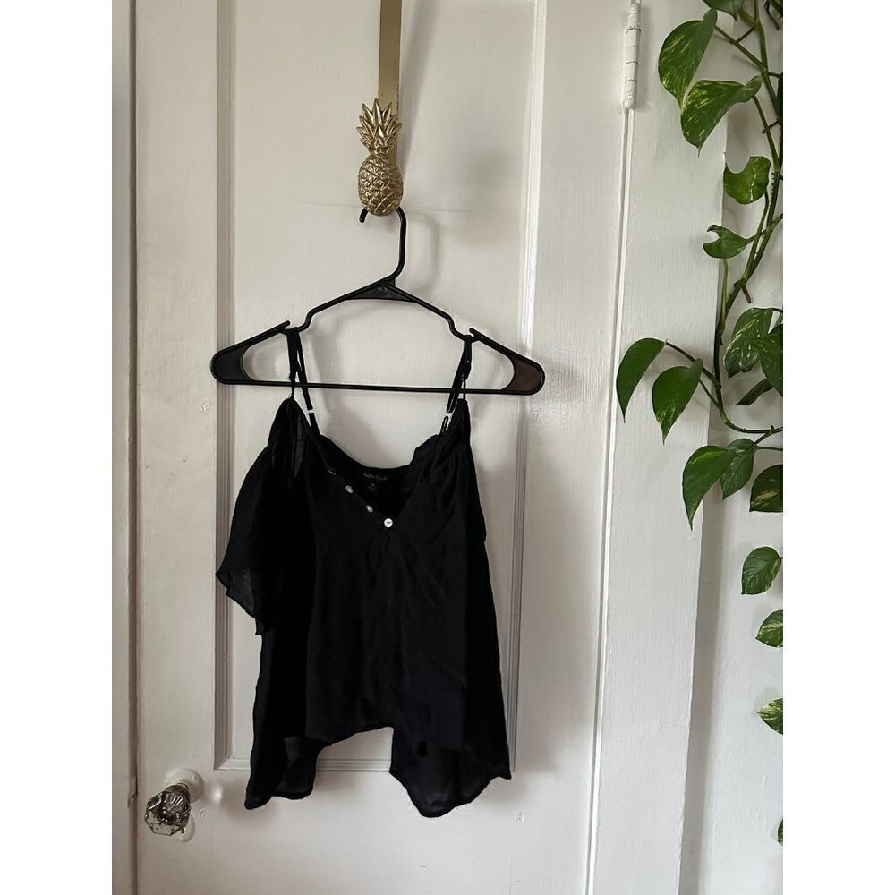 New Look Women’s size x-large black top